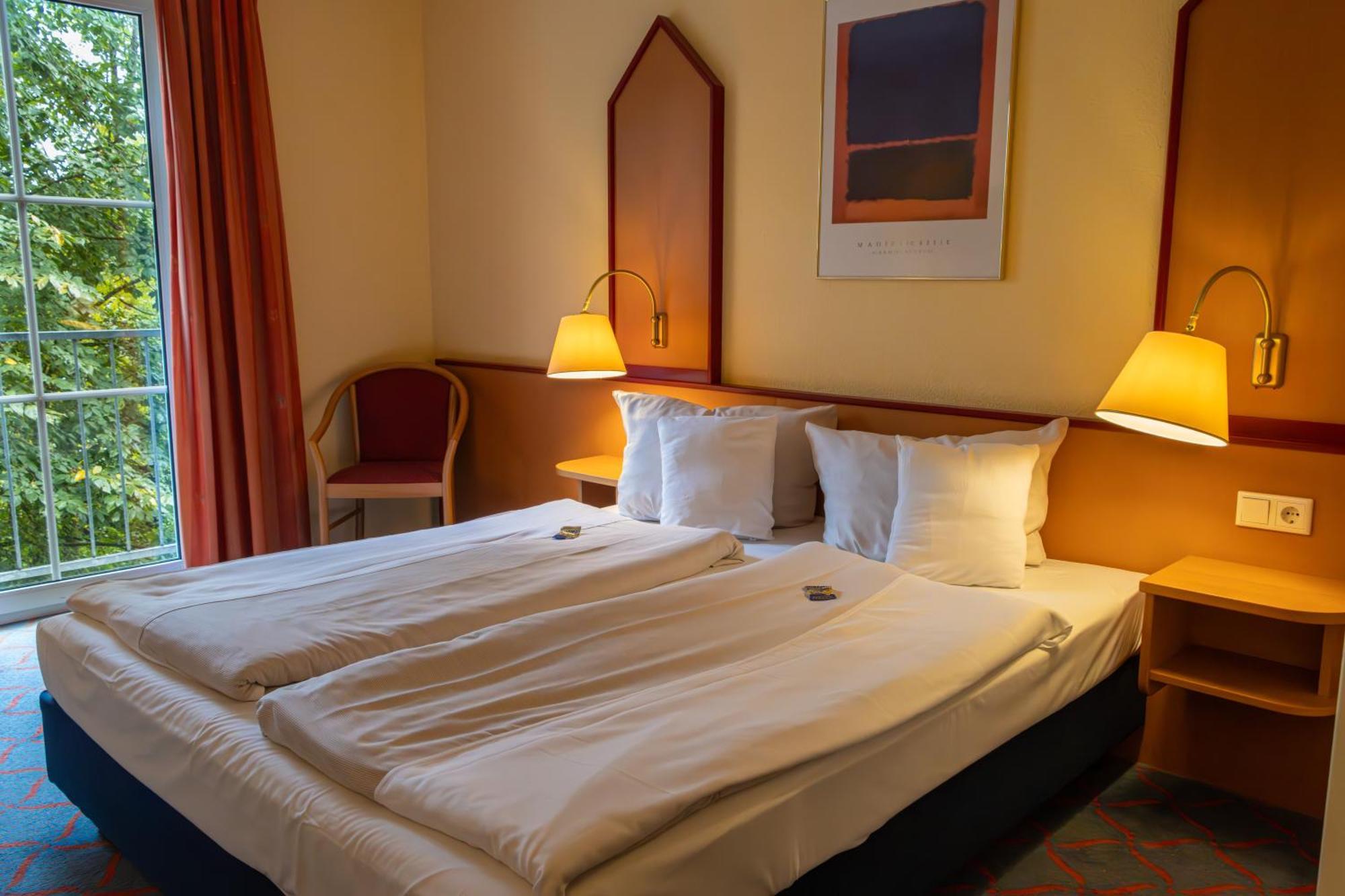 Montana Hotel Senden Bagian luar foto